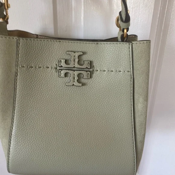 Tory Burch light green (Pine Frost) Crossbody Bag with matching wallet - Picture 13 of 16